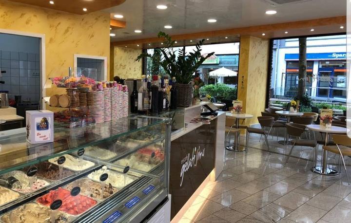 Eiscafe Gelatissimo